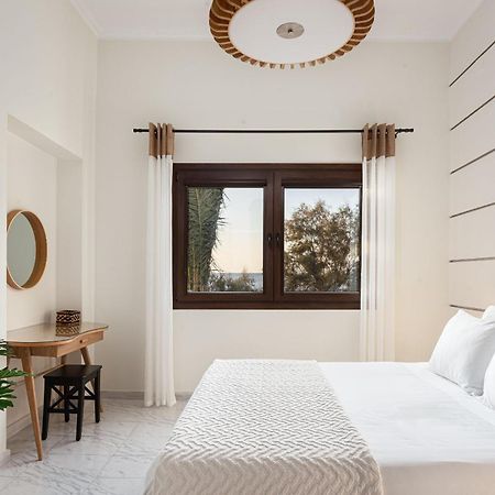 Aniv Villa By The Sea Kini Екстериор снимка