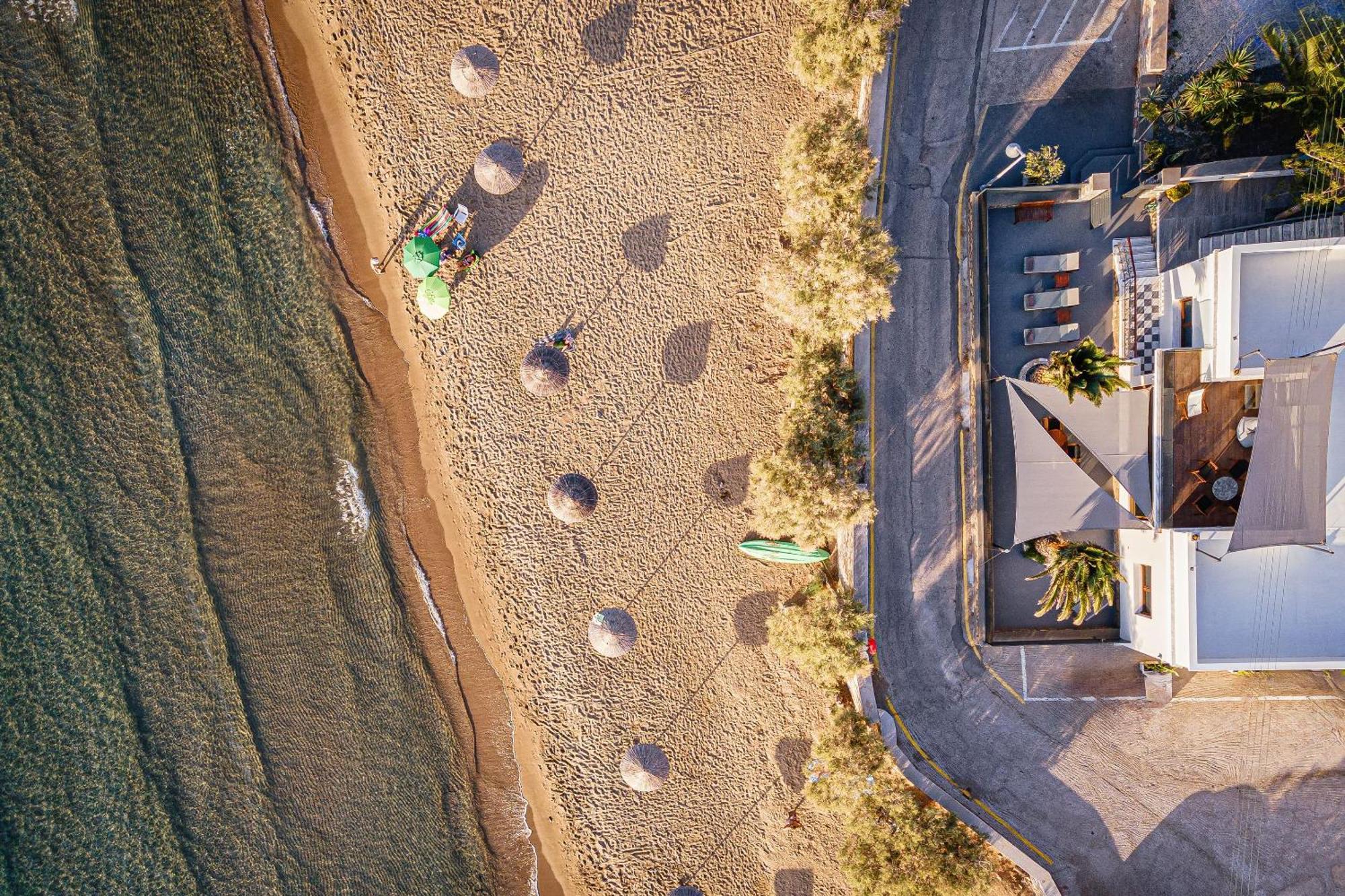 Aniv Villa By The Sea Kini Екстериор снимка